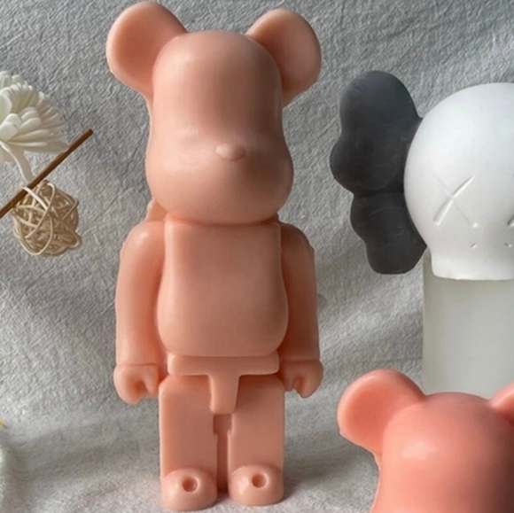 BEAR BRICK MOLD - gently used - Picture 2 of 4